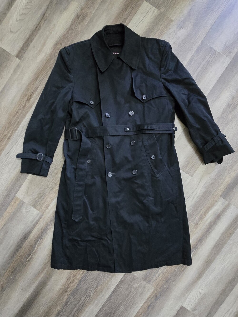 Men's black trench coat size 40 Long